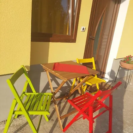 Apartman Arabeska Majeli *